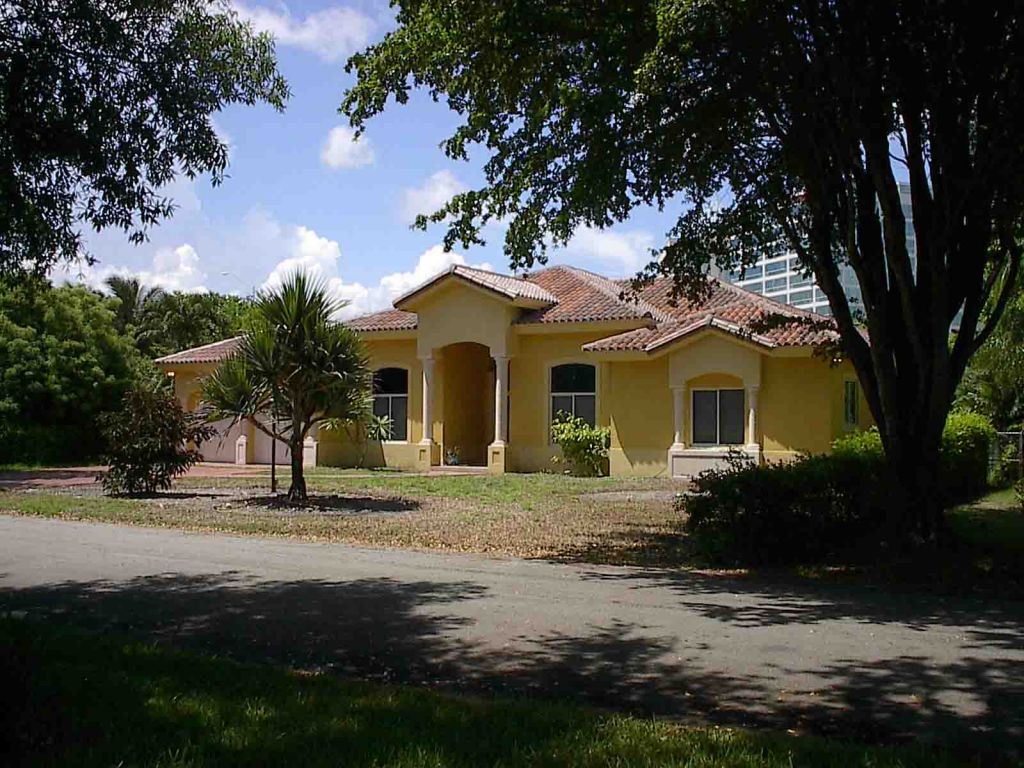 Ruiz Residence