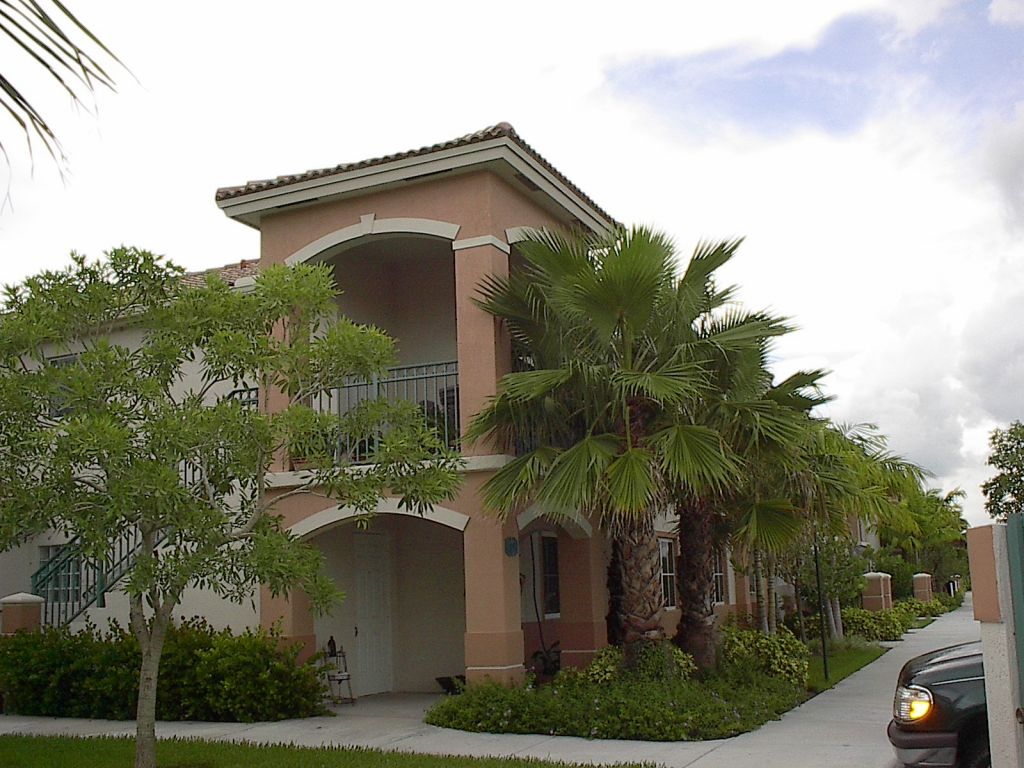 Venetia Gardens at Keys Gate